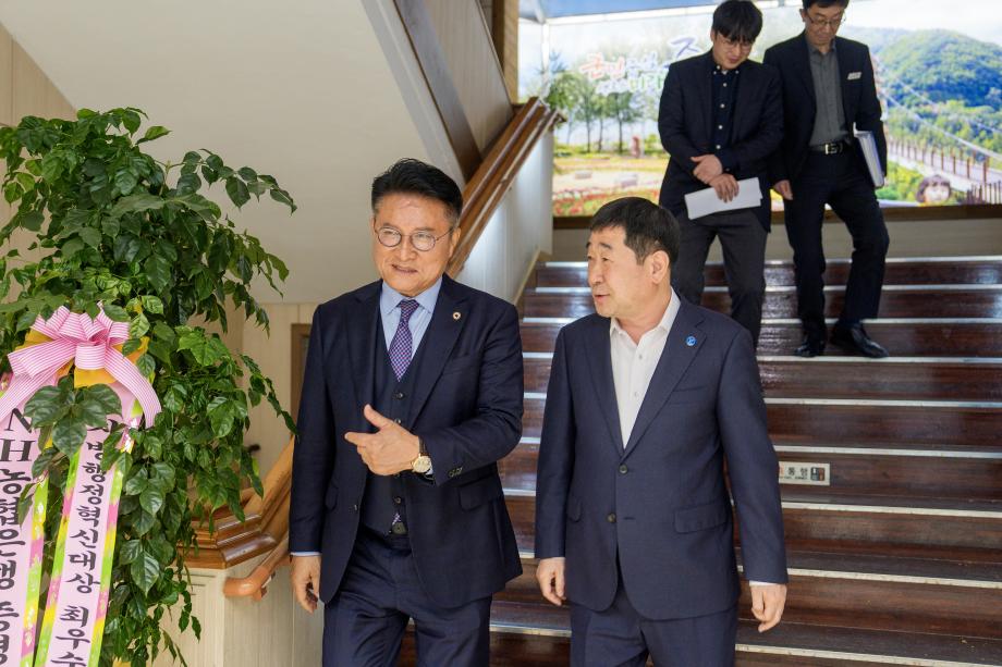 윤승조 한국교통대 총장 방문