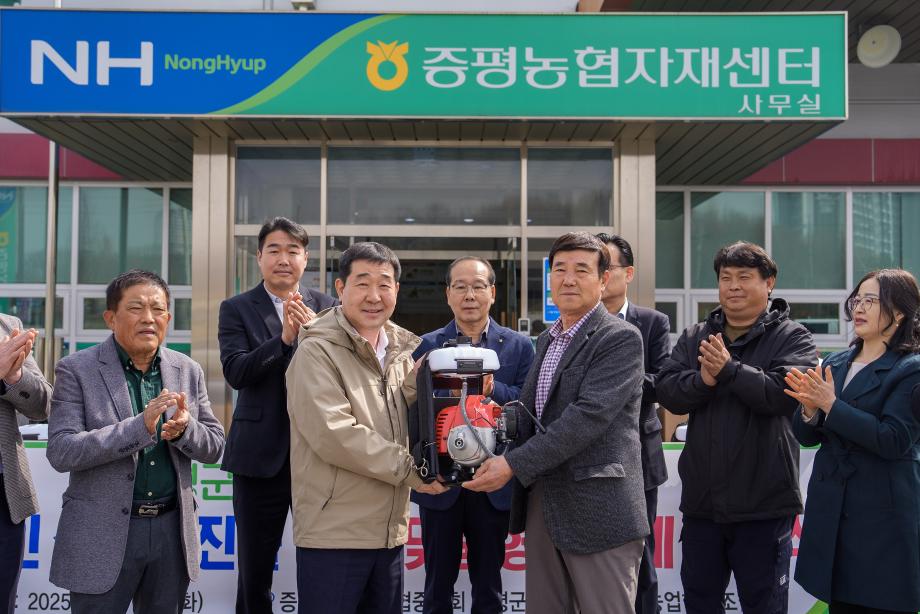 비료살포기 전달식