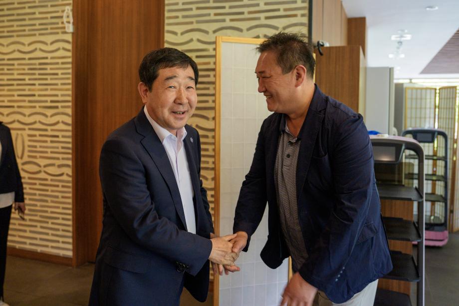 농림축산식품부 대변인실 직원들 벨포레 방문