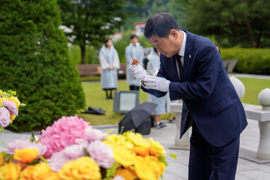 6.25 충혼탑 참배