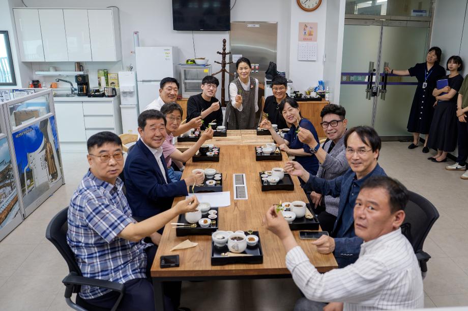 민선6기 취임4주년 출입기자단 차담