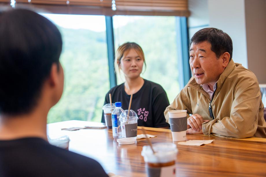 한동대 학생 면담