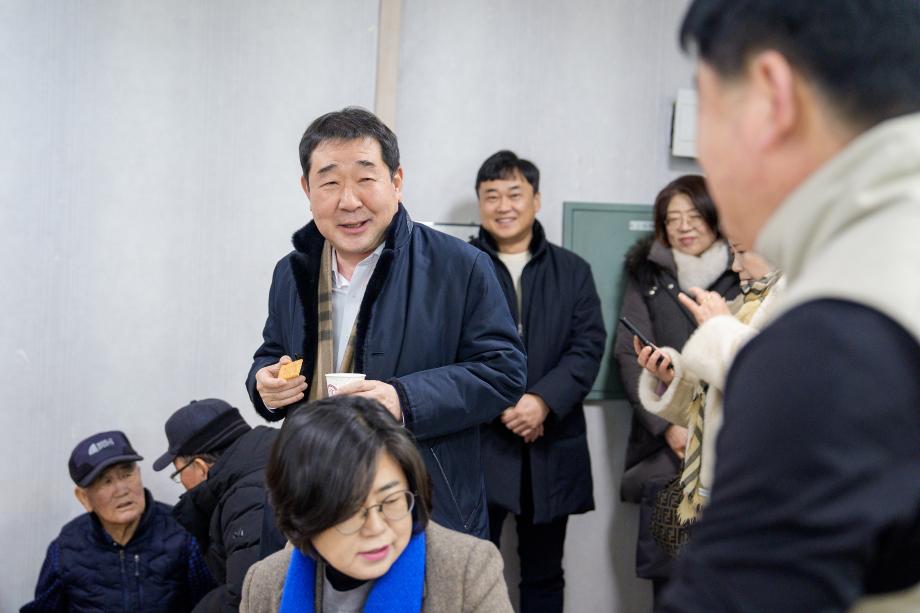 영우아파트 경로당 방문