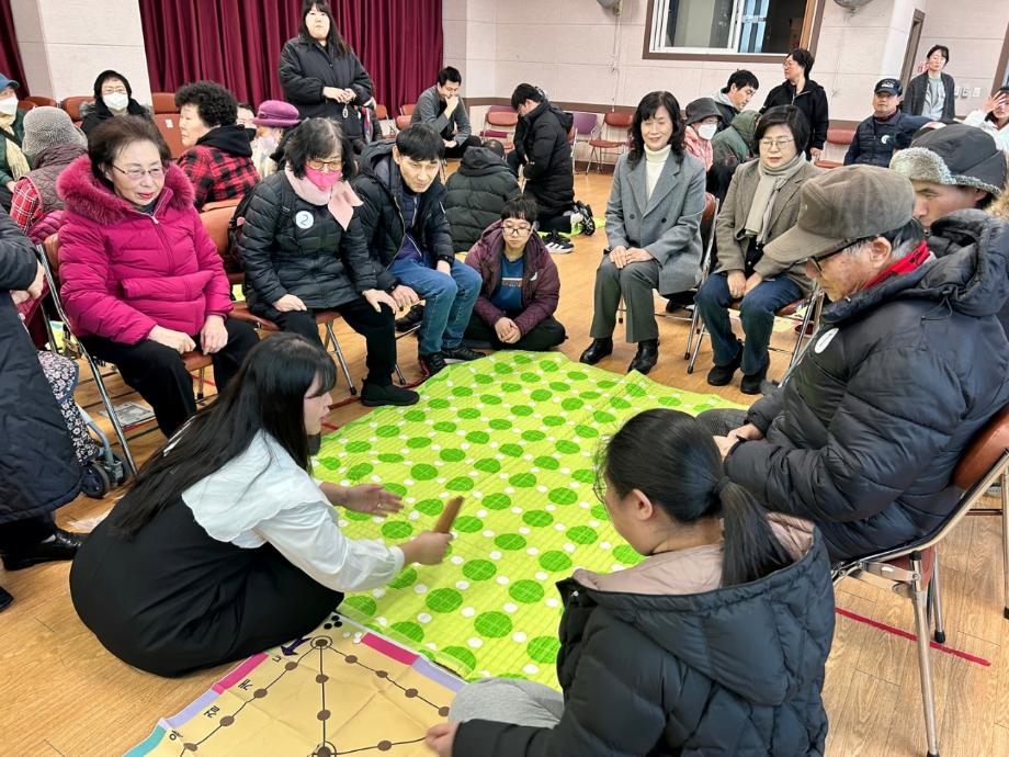 증평군장애인복지관, 윷 던지고 웃음꽃 한마당