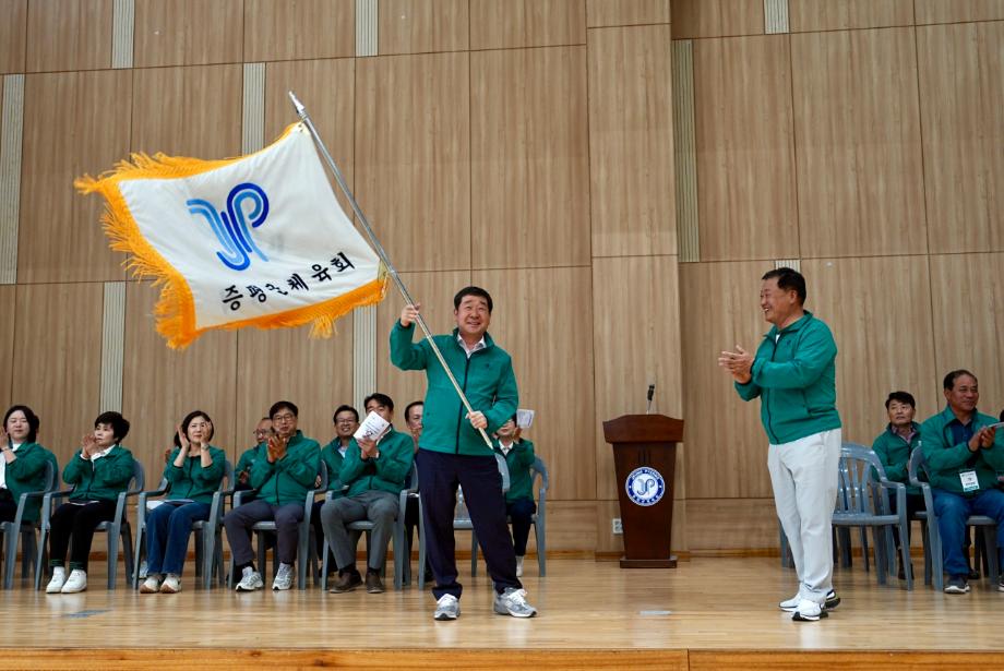 “필승 각오 다졌다” 증평군선수단 힘찬 출발