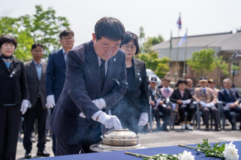 “그날의 희생이 오늘을 만들었습니다”