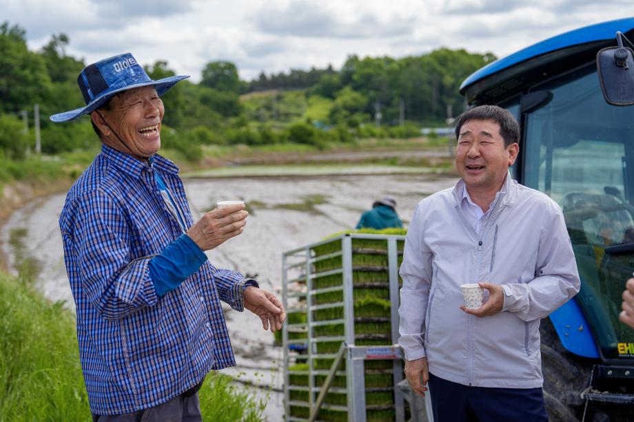 이재영 증평군수, 영농철 현장 속으로...‘사람 중심 농정’실현