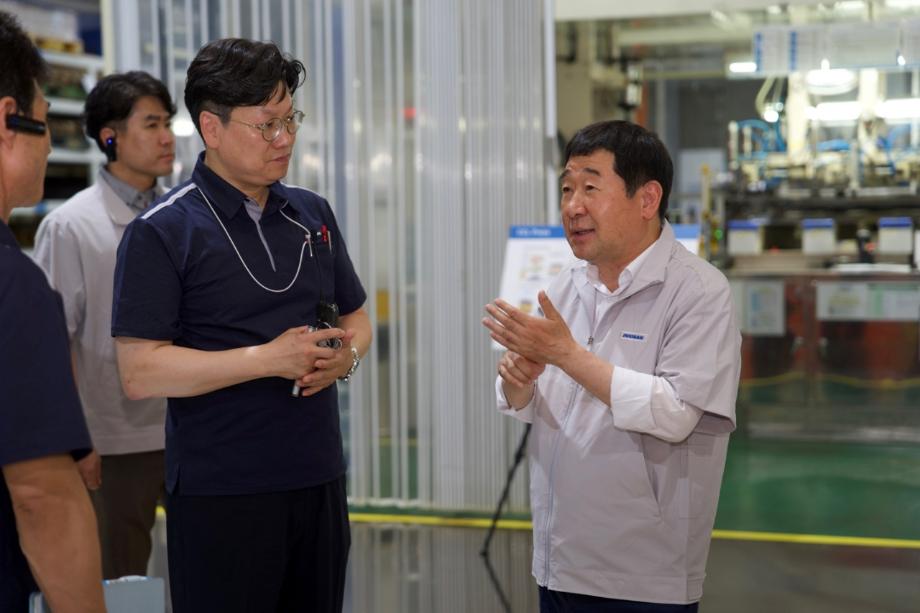 이재영 증평군수, ㈜두산 증평공장 방문...“기업과 함께 성장하는 증평 만들겠다”