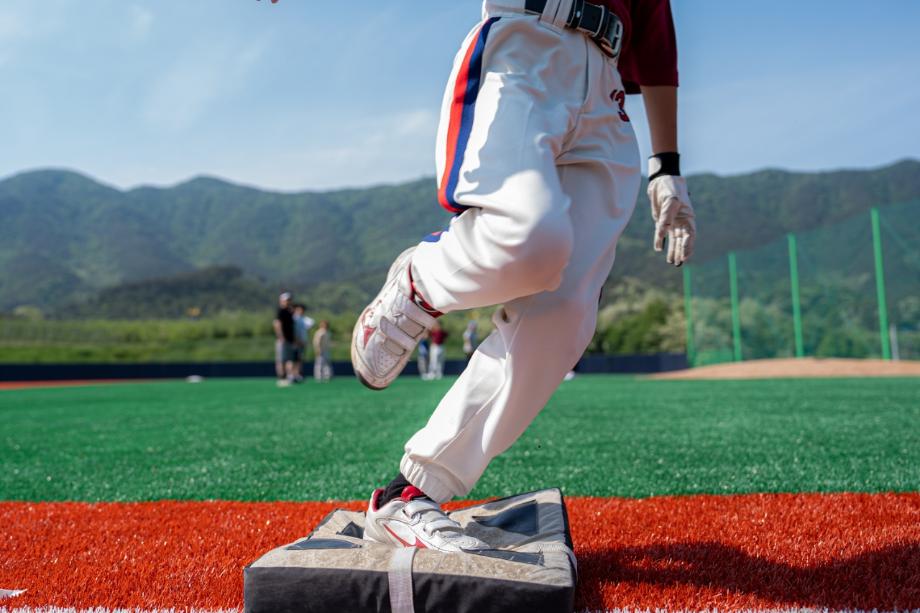 증평생활야구장, 한 단계 업그레이드...시설 정비 공사 돌입