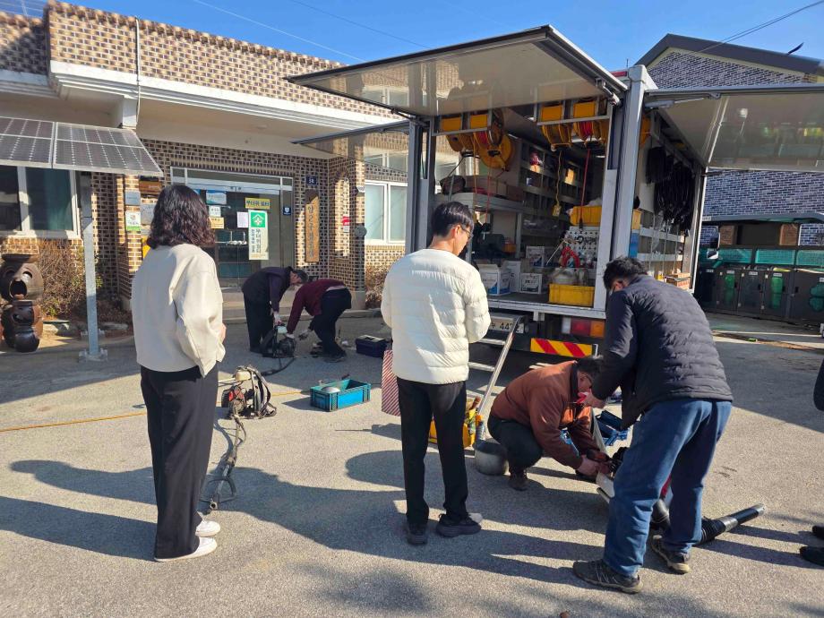 증평군농업기술센터, 영농철 맞아 ‘현장 영농 이동상담 장터’운영