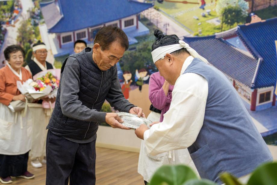 증평장뜰두레농요보존회 회장 이취임식 열려